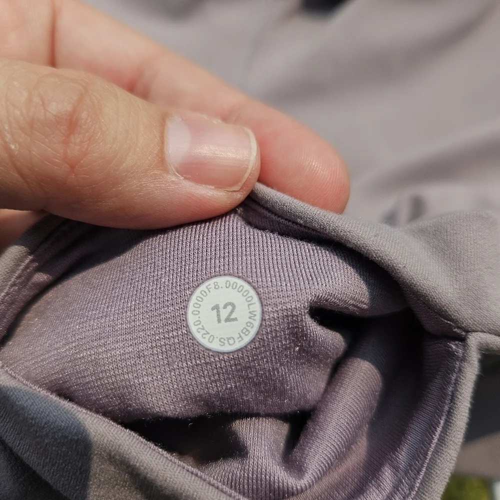Lululemon Align Jogger Crop 23 in Violet Verbena size 12